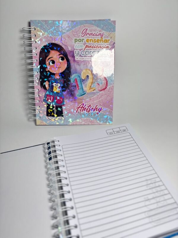 Libreta Personalizada "Maestra con Corazón" – Regalo Único y Especial